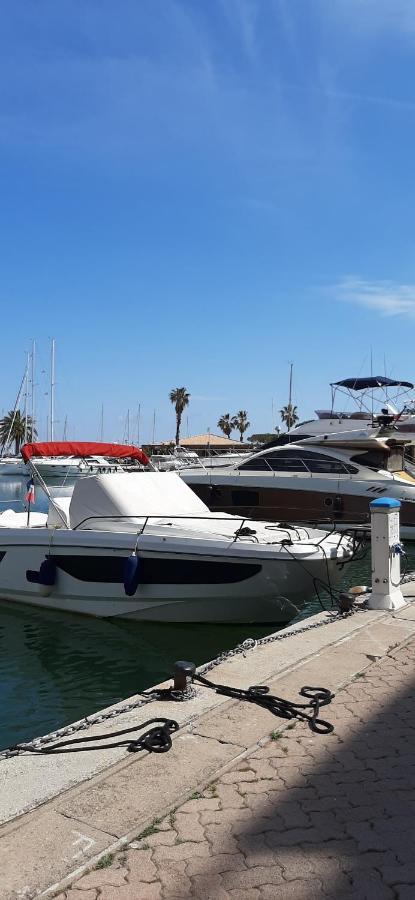Les Iles D'Or Au Port De Hyeres Grand Studio Climatise Exterior photo
